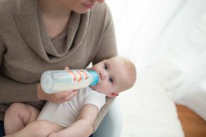 Dr. Brown'ss Standartinis buteliukas 250ml Options + dekoruotas 6+ žinduku ir neišsiliejančiu snapeliu, mėlynas