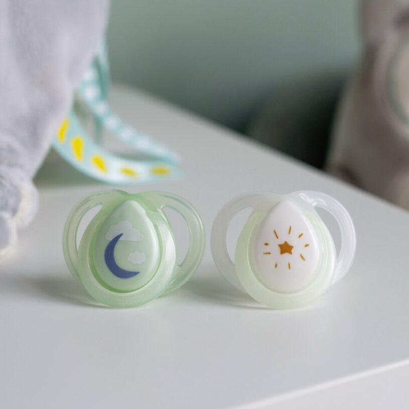 TOMMEE TIPPEE NIGHT TIME čiulptukai 0-6m mix 2 pak. - Image 2