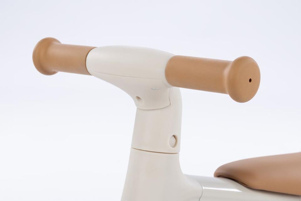 MOOVKEE TODI Balance triratis su pedalais 3in1 šiltas smėlis - Image 4