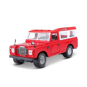 BBURAGO 1:24 automodelis Land Rover Series II, 18-22063