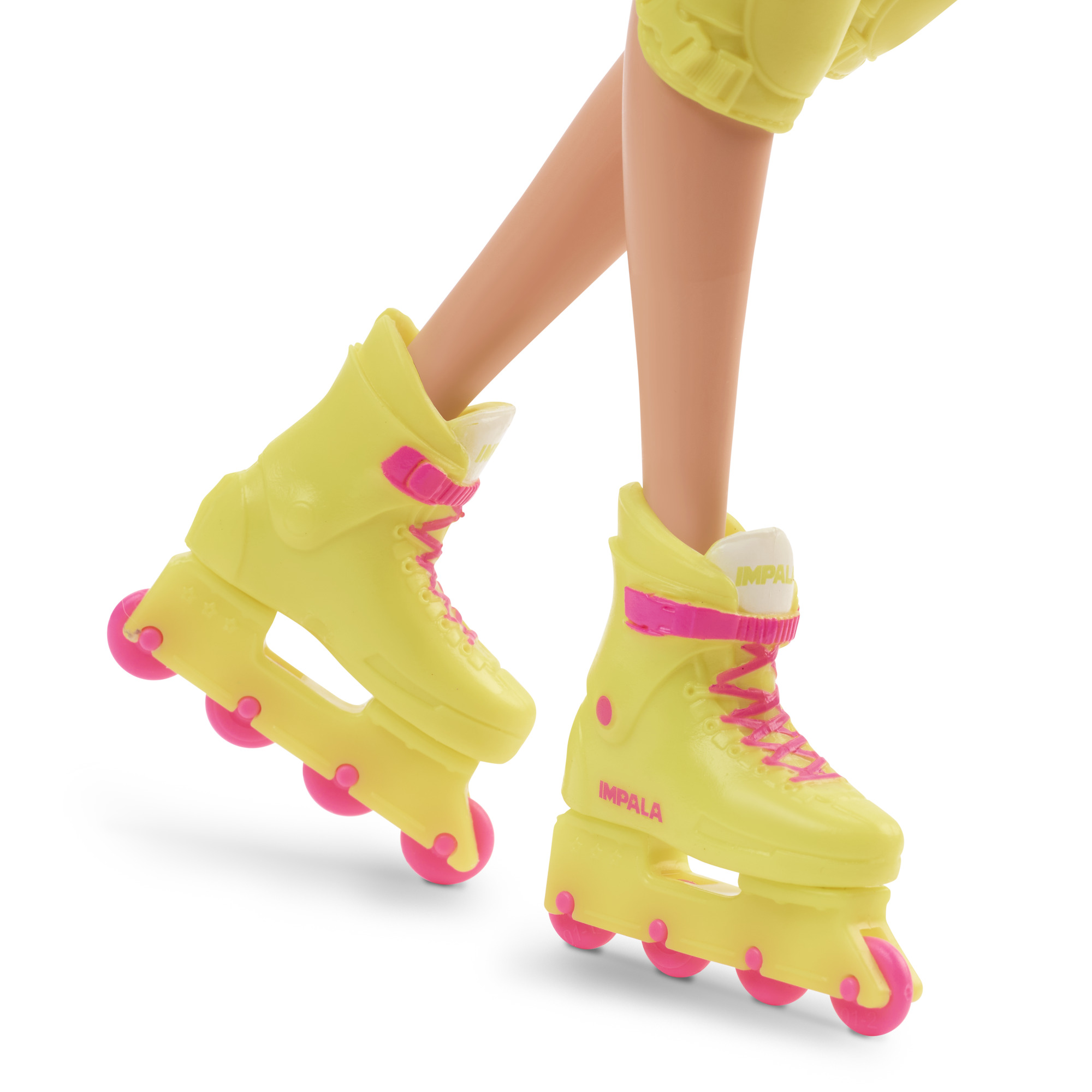 Kolekcinė BARBIE filmo Roller-Skating lėlė su riedučiais (HRB04) - Image 6