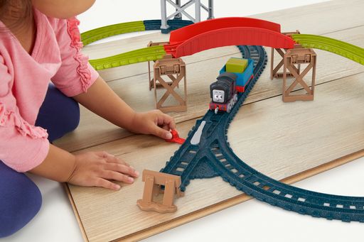 THOMAS AND FRIENDS trasų rinkinys garvežiukams (HGY82) - Image 2