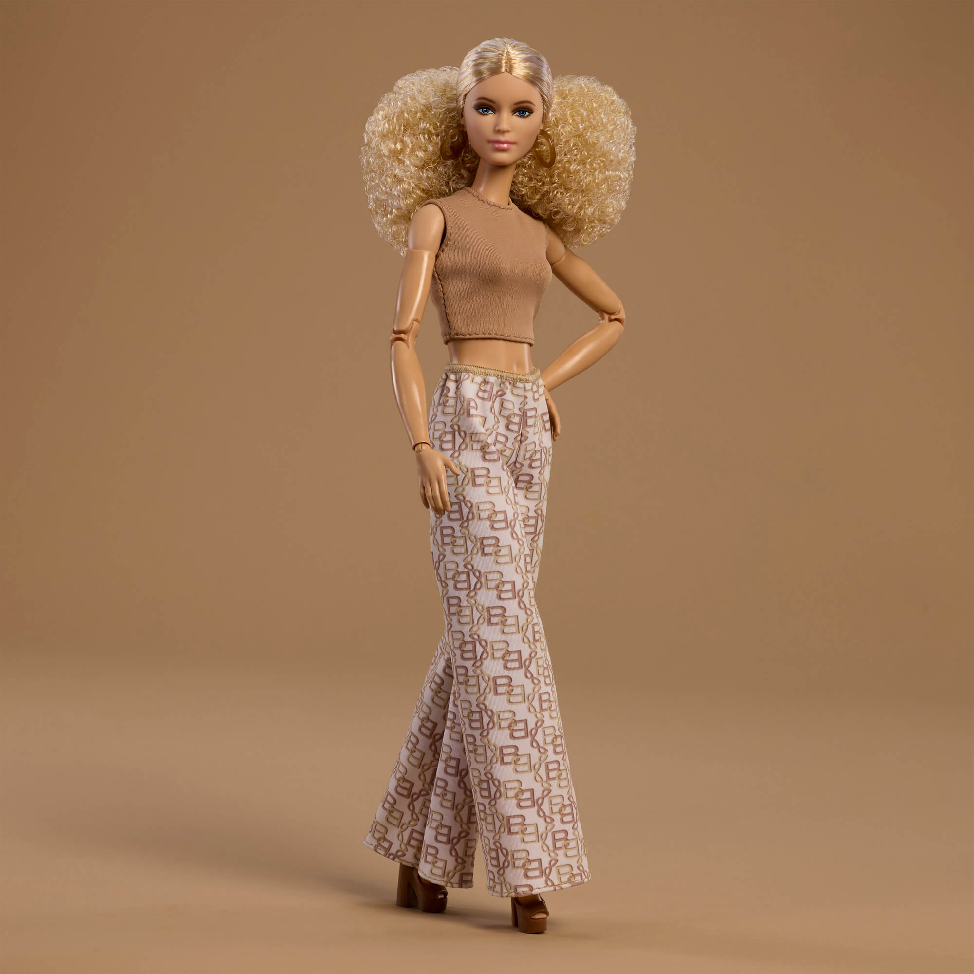 BARBIE BASICS No7 lėlė (JJX26) - Image 3